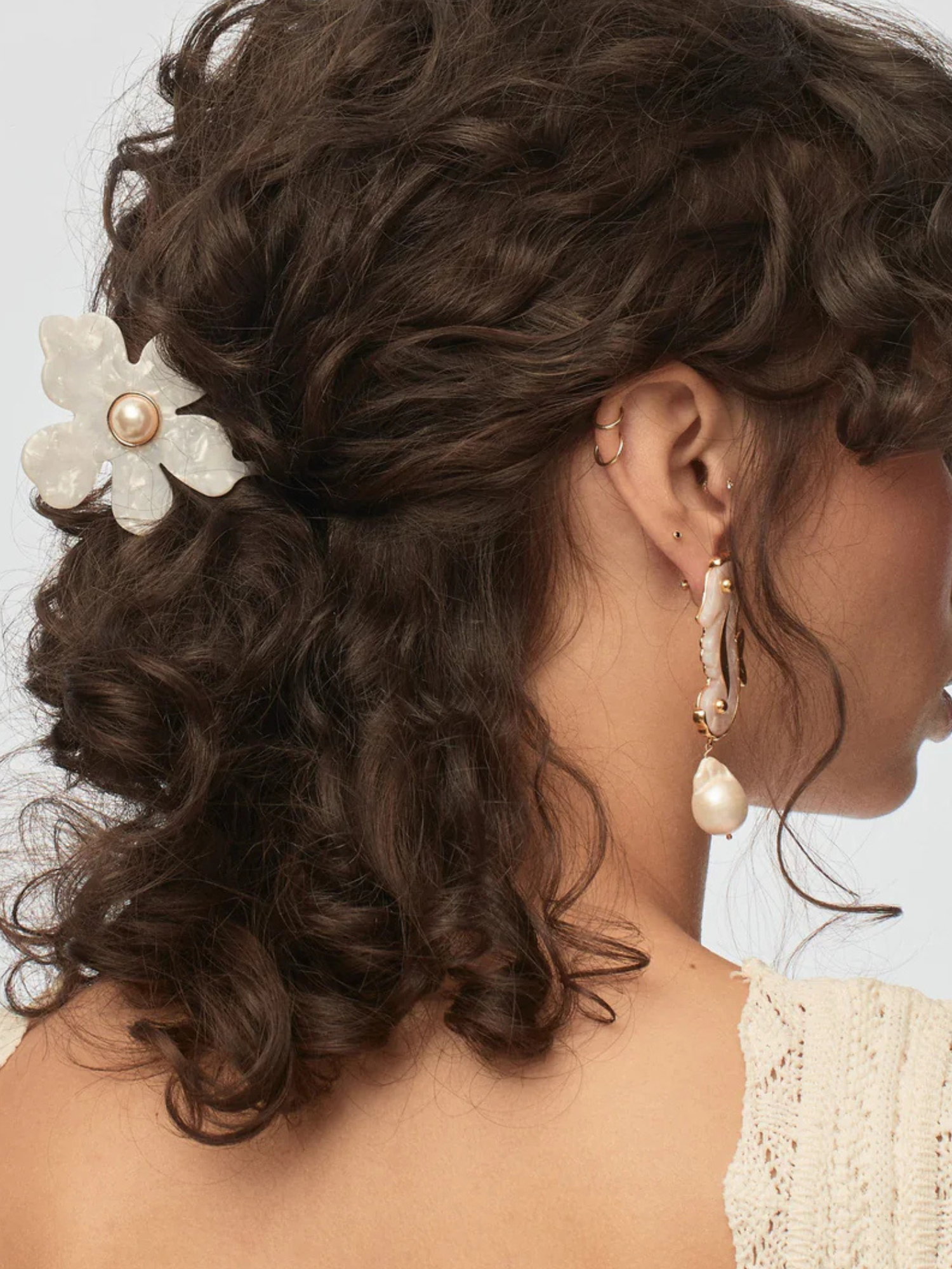 Lele Sadoughi Mother of Pearl Lily Claw Clip